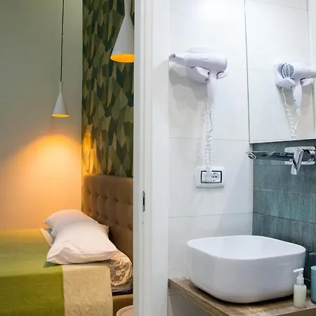 Πανσιόν Wanderlust A Place To 4*