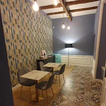 Wanderlust A Place To Πανσιόν 4*